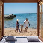 Cap St Georges & 5*