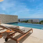 Cap St Georges & 5*