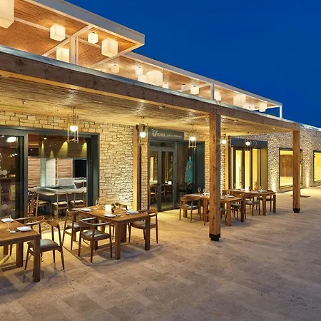 Cap St Georges & 酒店