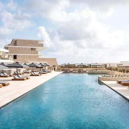 Cap St Georges & 5* Peyia