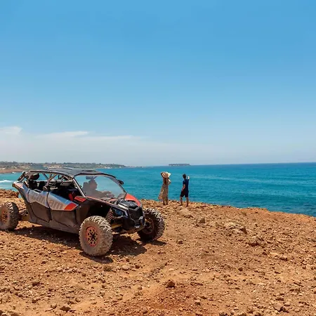 Cap St Georges & מלון 5*