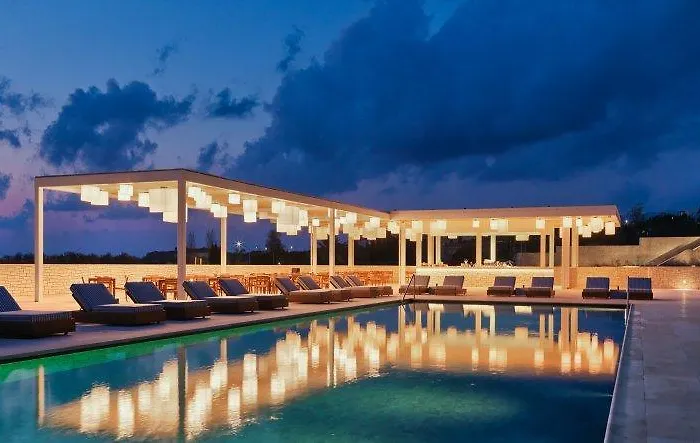 Cap St Georges & ペイヤ